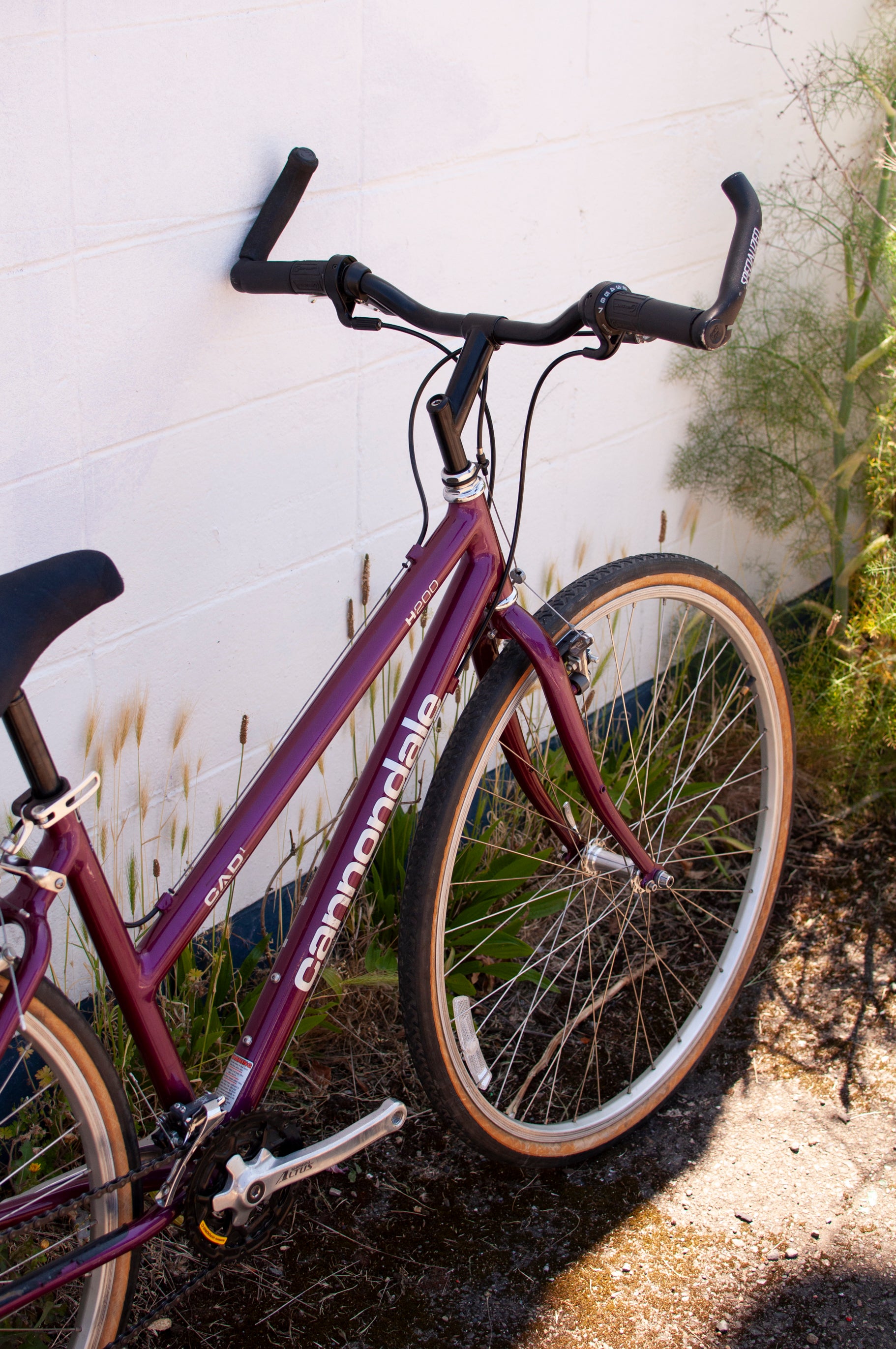 urban bike cannondale Cannondale H200 Step-Thru Hybrid City & Trail Bike, Cranberry Red, 41c – Cycle & Coffee