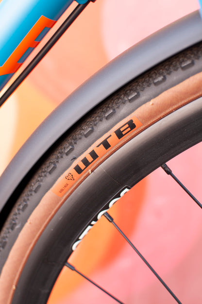 Cinelli Hobooleg Interrail - Shimano Deore 2x, Emerald Pathway, Small and Large