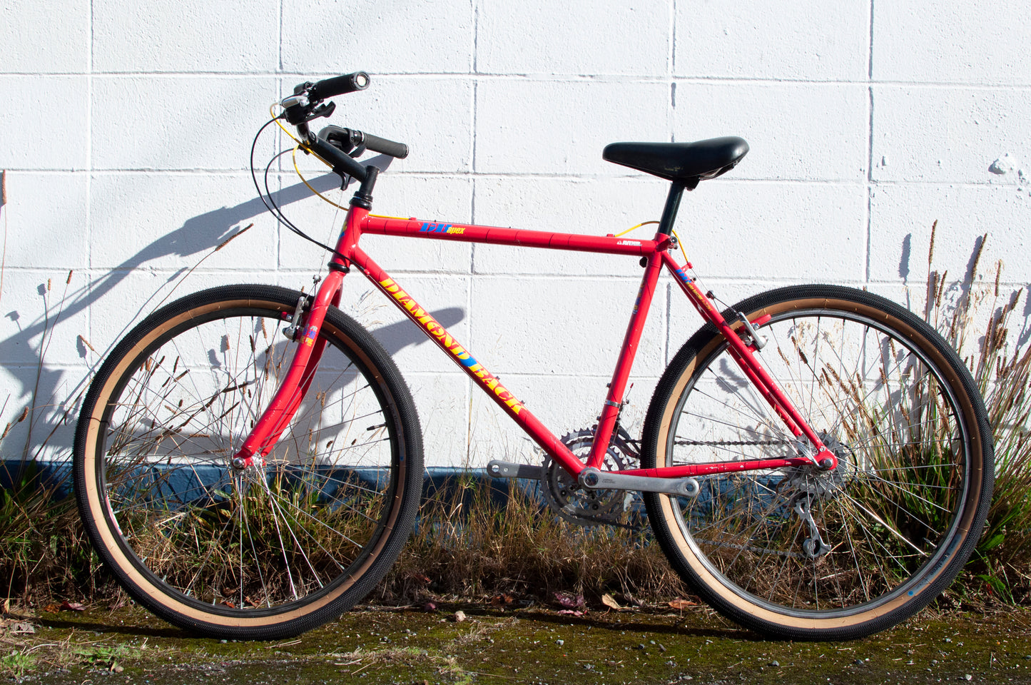 90s Diamondback DB Apex All Terrain Bike, Red, Yellow & Blue, 45cm/Small-Medium