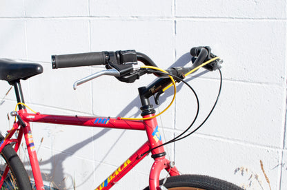 90s Diamondback DB Apex All Terrain Bike, Red, Yellow & Blue, 45cm/Small-Medium