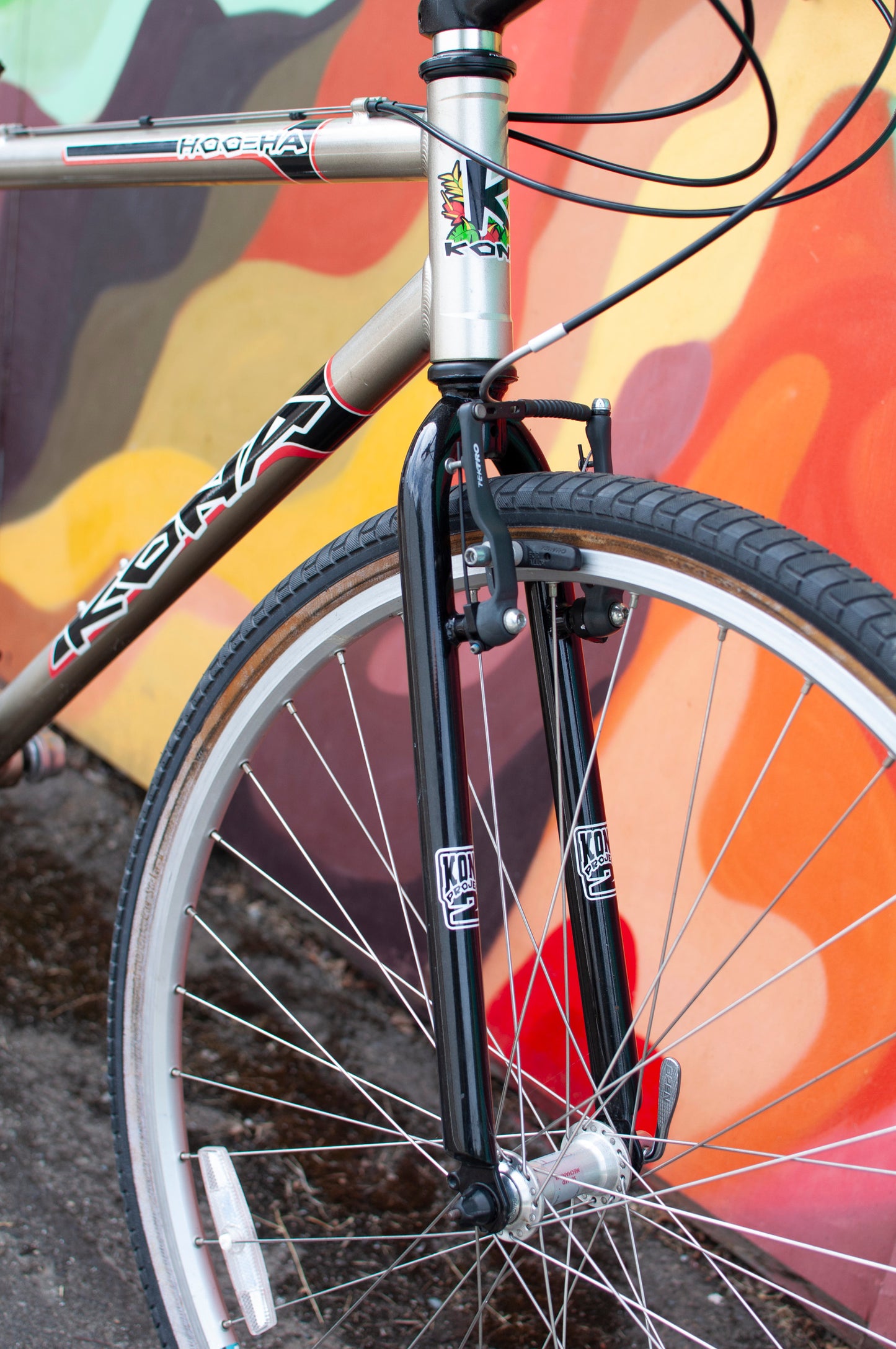 1999 Kona Hoo Ha Aluminum Hybrid Bike, 44cm, Champagne/Black/Red/White