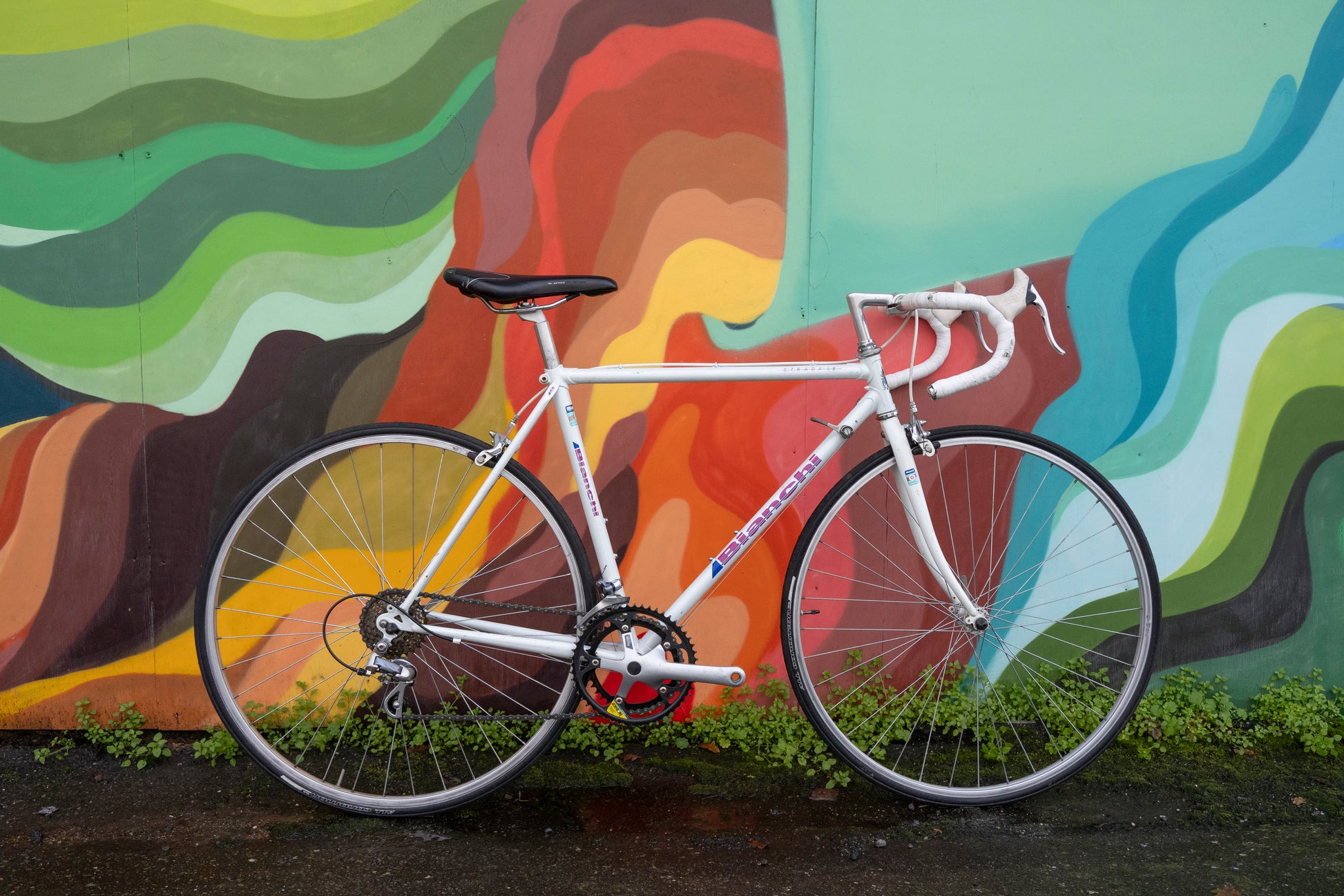 Bianchi Strada LX Vintage Road Bike 51 cm/small frame white