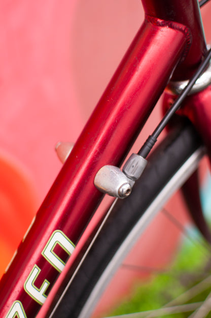 Mid 90s Specialized Sirrus Road Bike, 55cm/Medium, Red