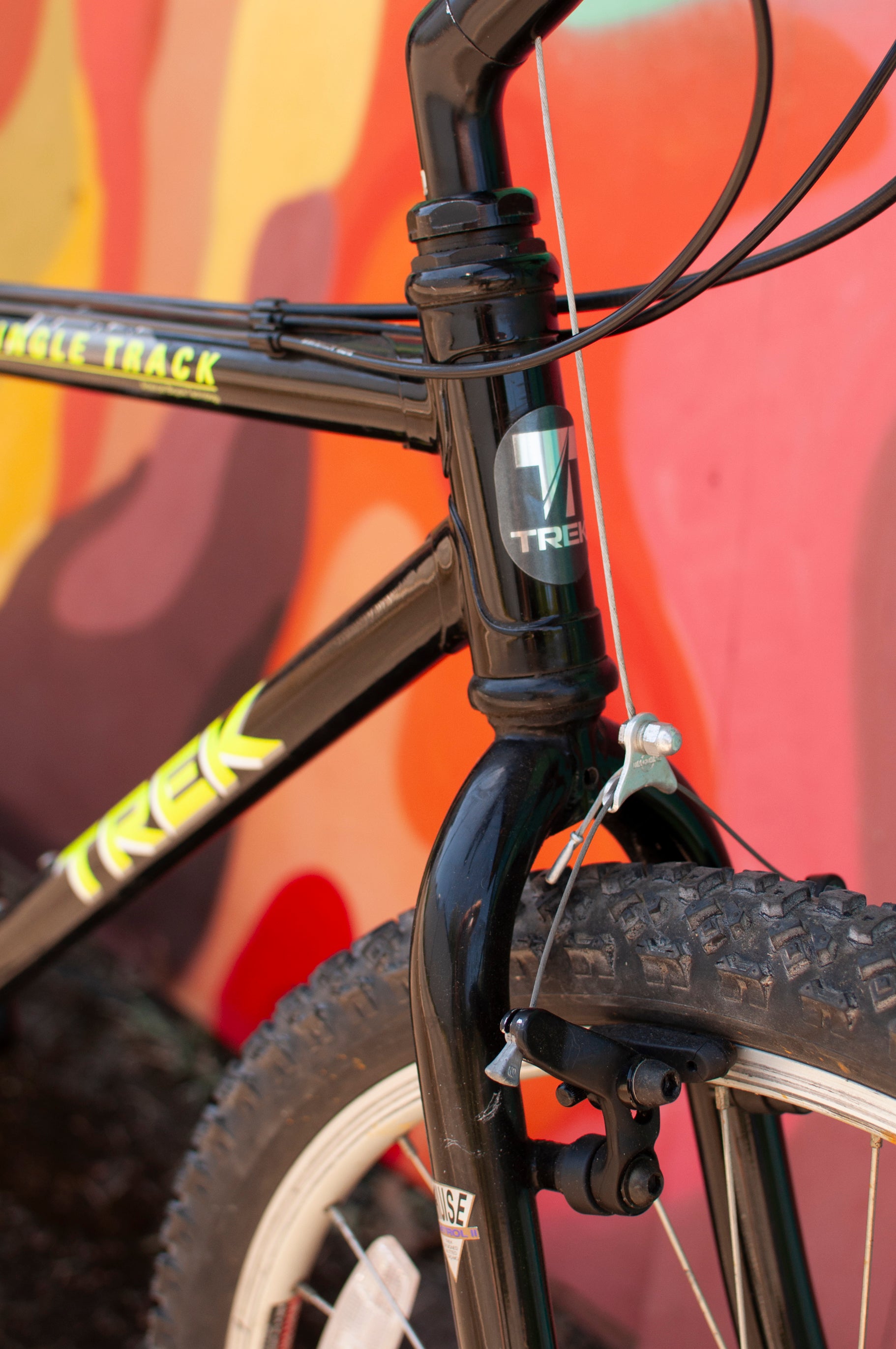 trek 930 bicycle Trek Singletrack 930 Vintage 90's All Terrain Bike, Black & Yellow, 41 – Cycle & Coffee